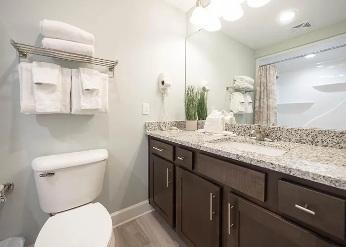 Phoenix Gulf Towers 1507 Apartment *