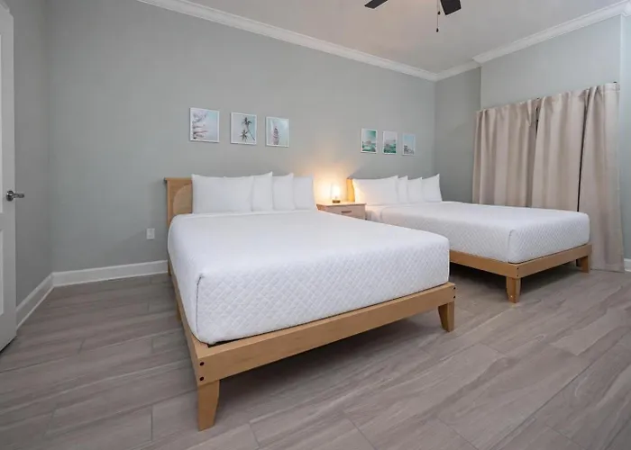 Phoenix Gulf Towers 1507 Apartment *